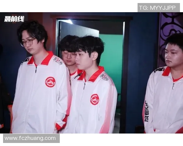 esports最新数据挑战者杯特别报道揭秘FPX的成长历程与辉煌成就